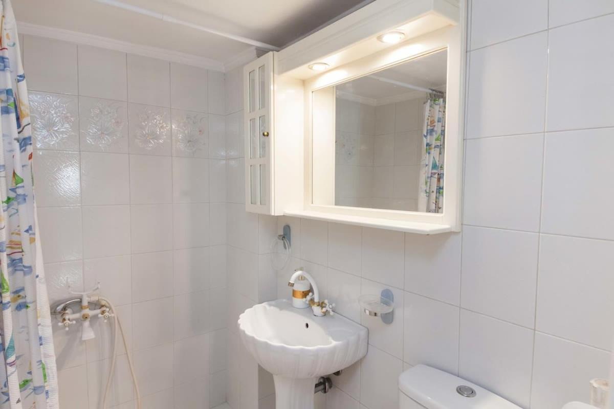 Classical Beauty 3Bd Apt In Peacefull Nea Filothei Athens Exterior photo